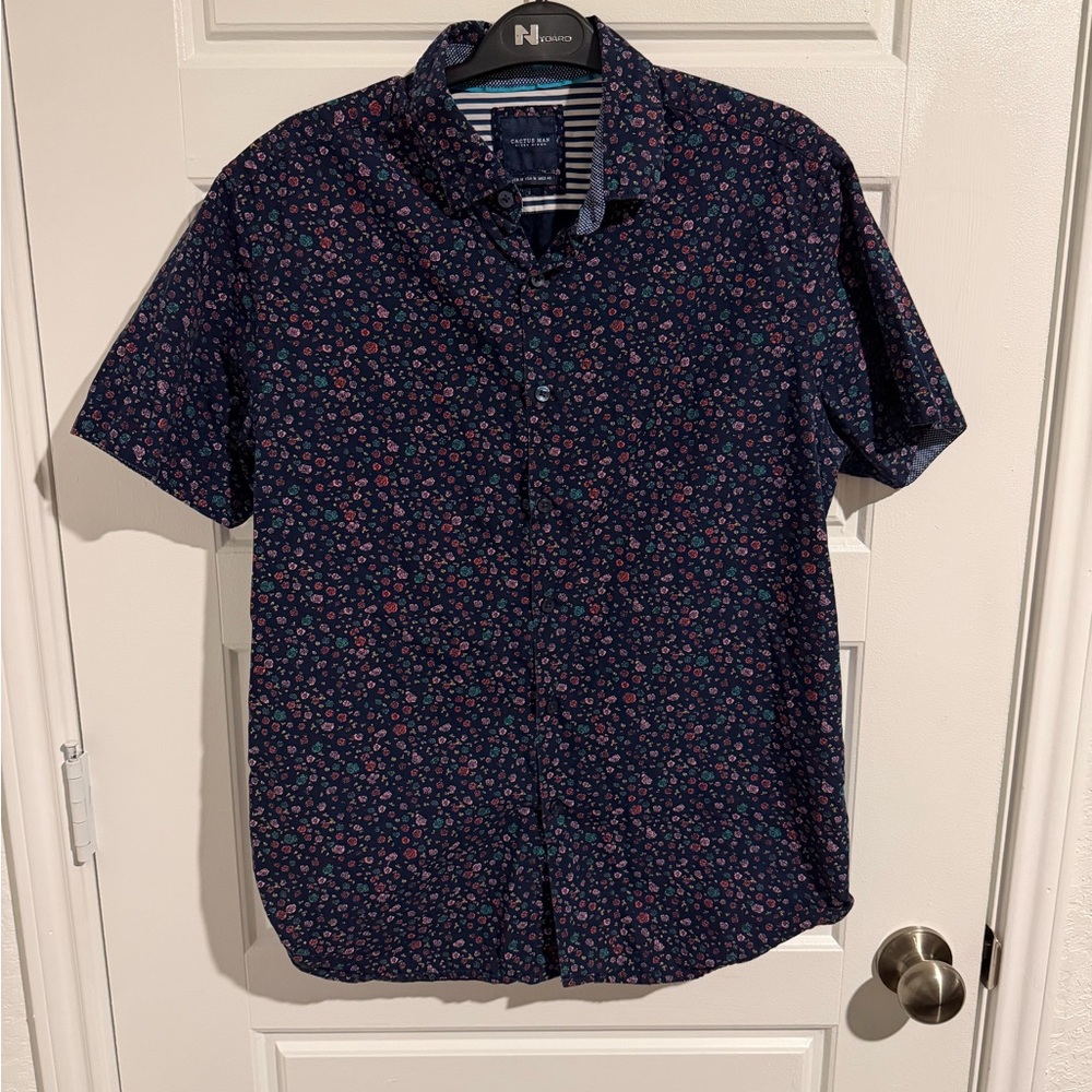Cactus Men's Navy and Pink Floral Button Down Shirt